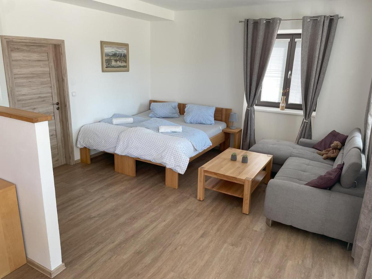 Apartman Nove Hute Sumava מראה חיצוני תמונה